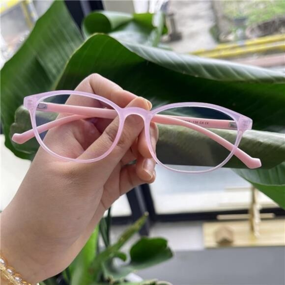 Girl Ultra-Light Blue Light Blocking Glasses with Case for Kids and Teens - Picture 3 of 6